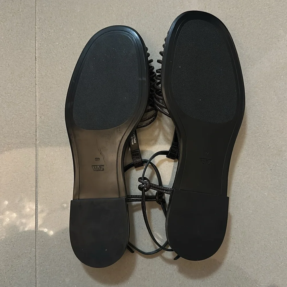 Zara women sandals - Picture 2 of 2